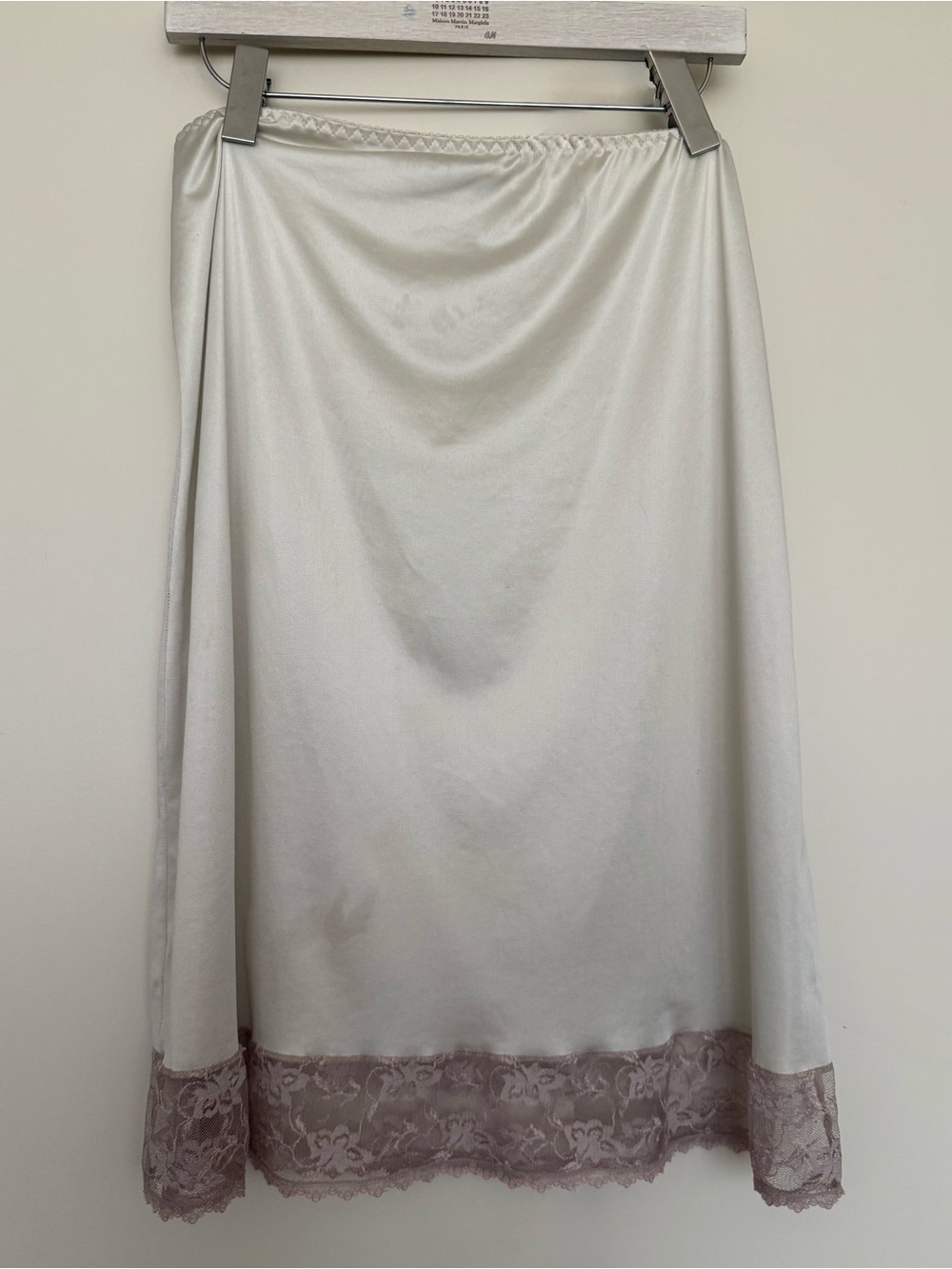 Vintage Cream Off-White Nylon Lace Slip Skirt Taupe Trim Made in USA L/XL As-is
